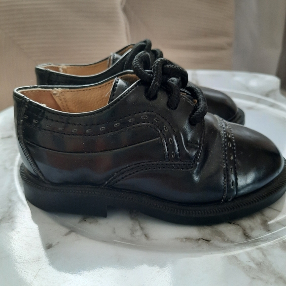 4/$20 Young Classics Dress Shoes Black Oxford Tod 5.5W - Picture 2 of 9